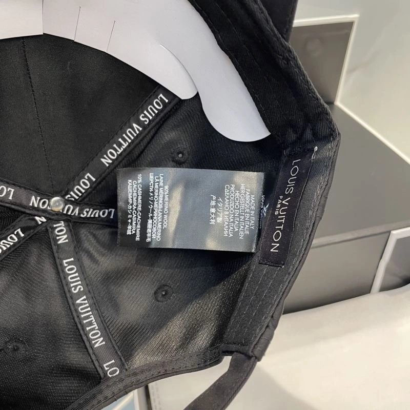 Breathable Louis Vuitton Caps 258182