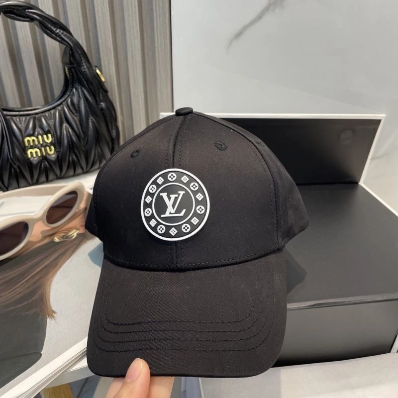 Breathable Louis Vuitton Caps 258182