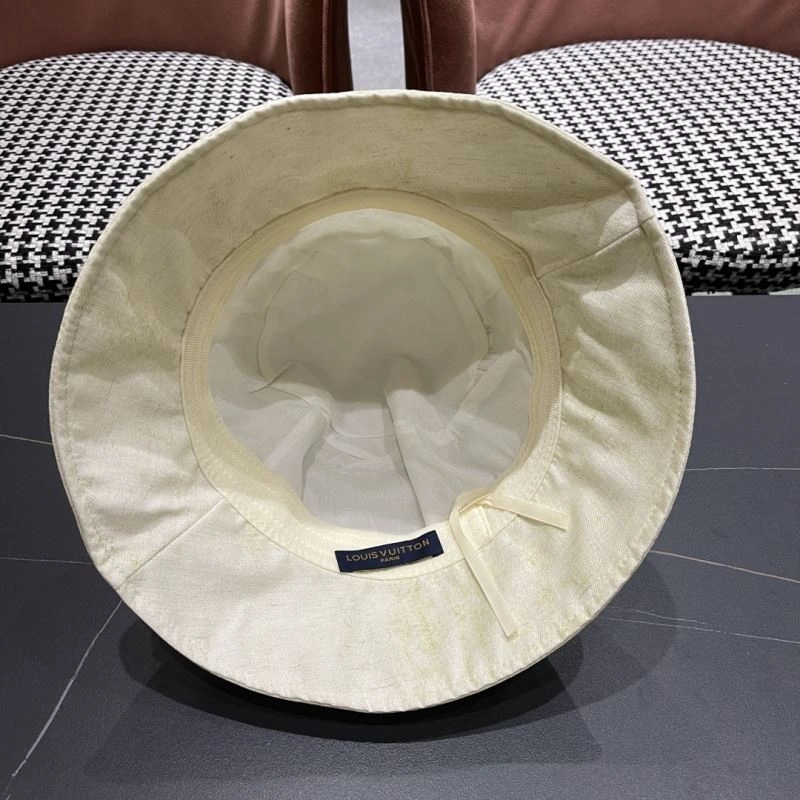 Louis Vuitton Caps Practical 258147