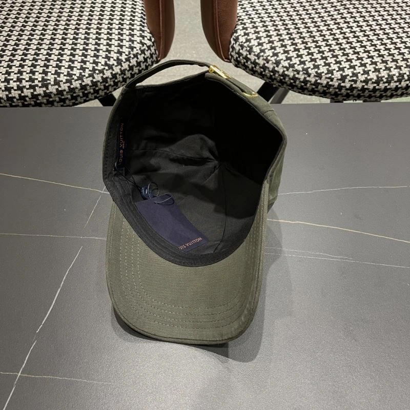 Fashionable Louis Vuitton Caps 258128