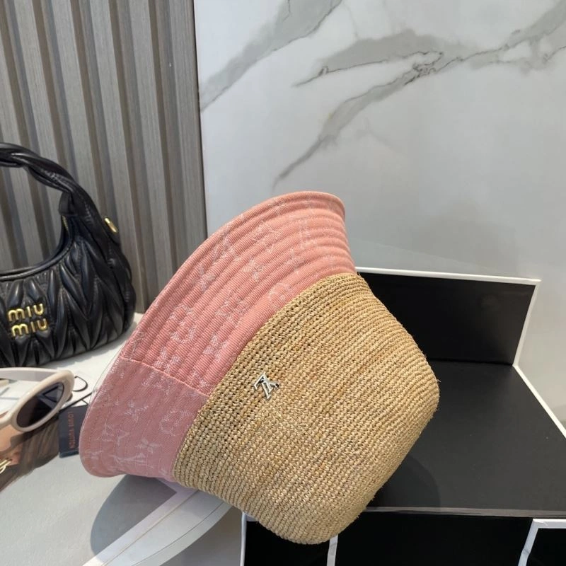 Louis Vuitton Caps Sporty 258121