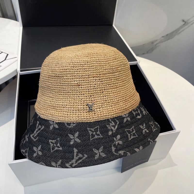 Louis Vuitton Caps Bright 258122