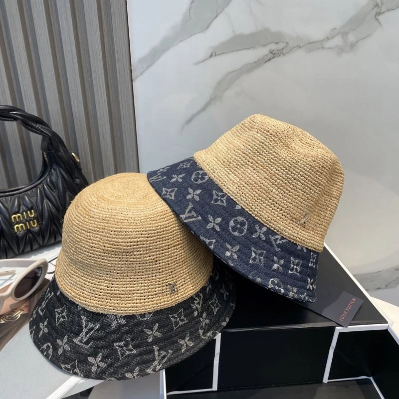 Louis Vuitton Caps Bright 258122