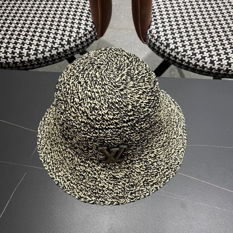 Louis Vuitton Caps Refined 258138