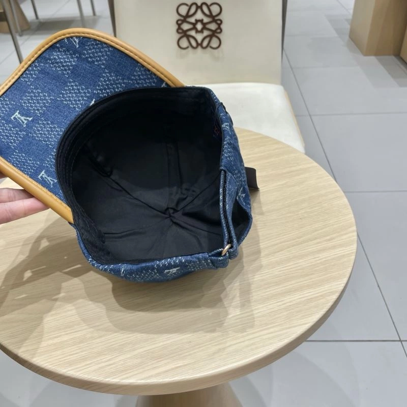 Louis Vuitton Caps Comfortable 258126