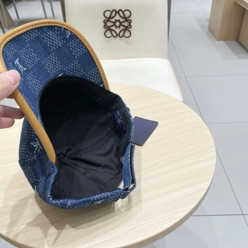 Louis Vuitton Caps Comfortable 258126