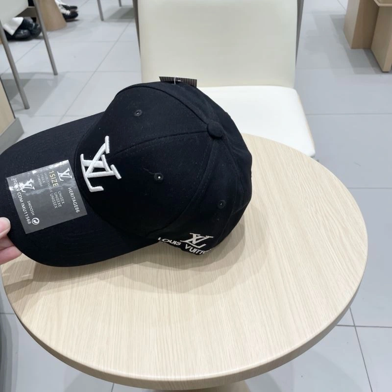 SportInspired Louis Vuitton Caps 258112