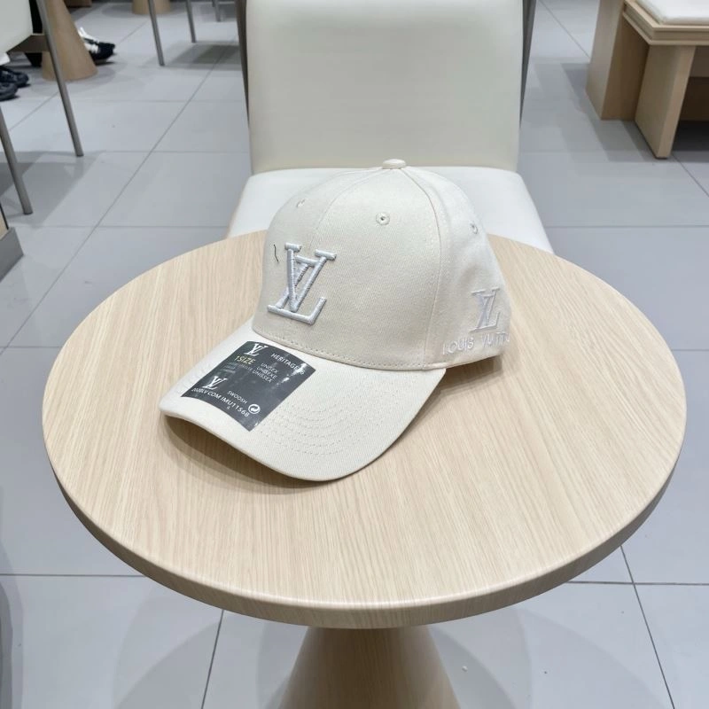 Louis Vuitton Caps Resilient 258111