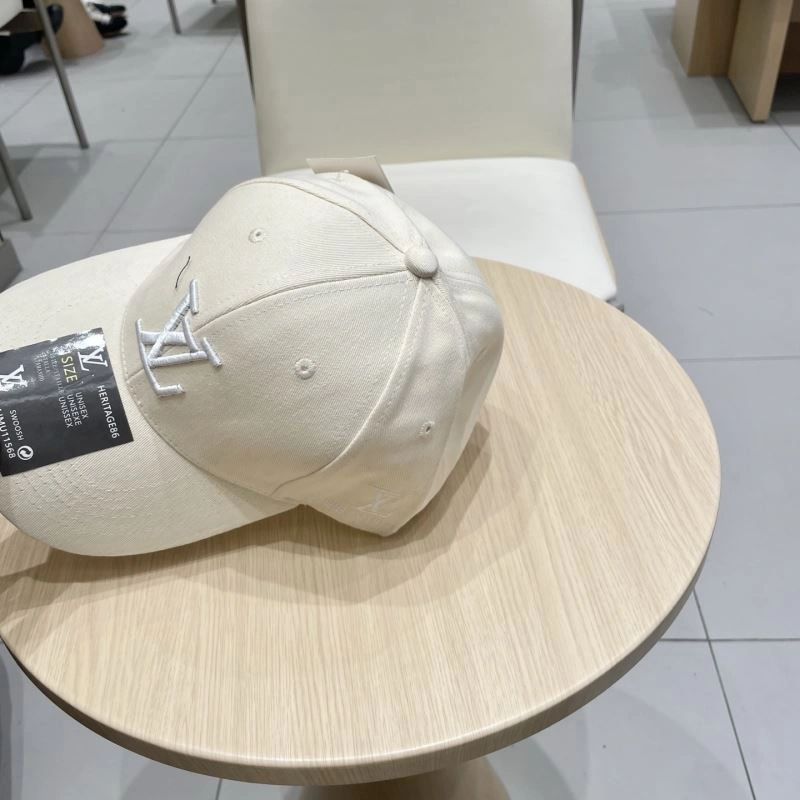 Louis Vuitton Caps Resilient 258111