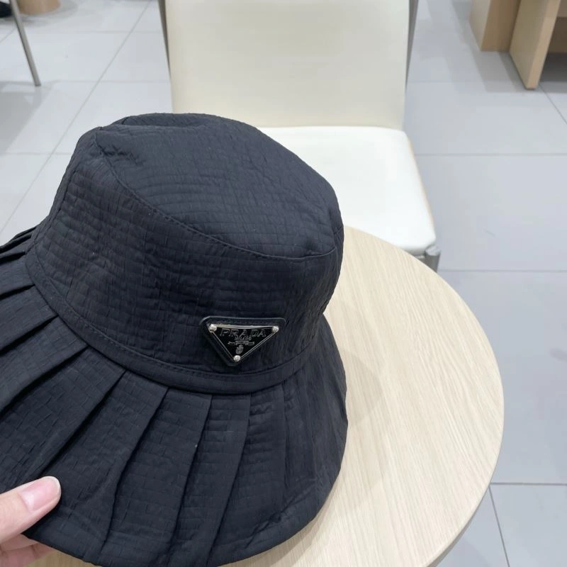 Louis Vuitton Caps Durable 258114