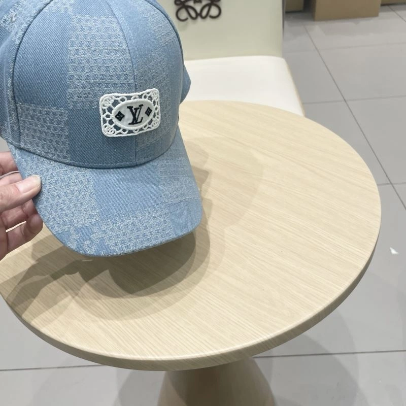 Trendy Louis Vuitton Caps 258086