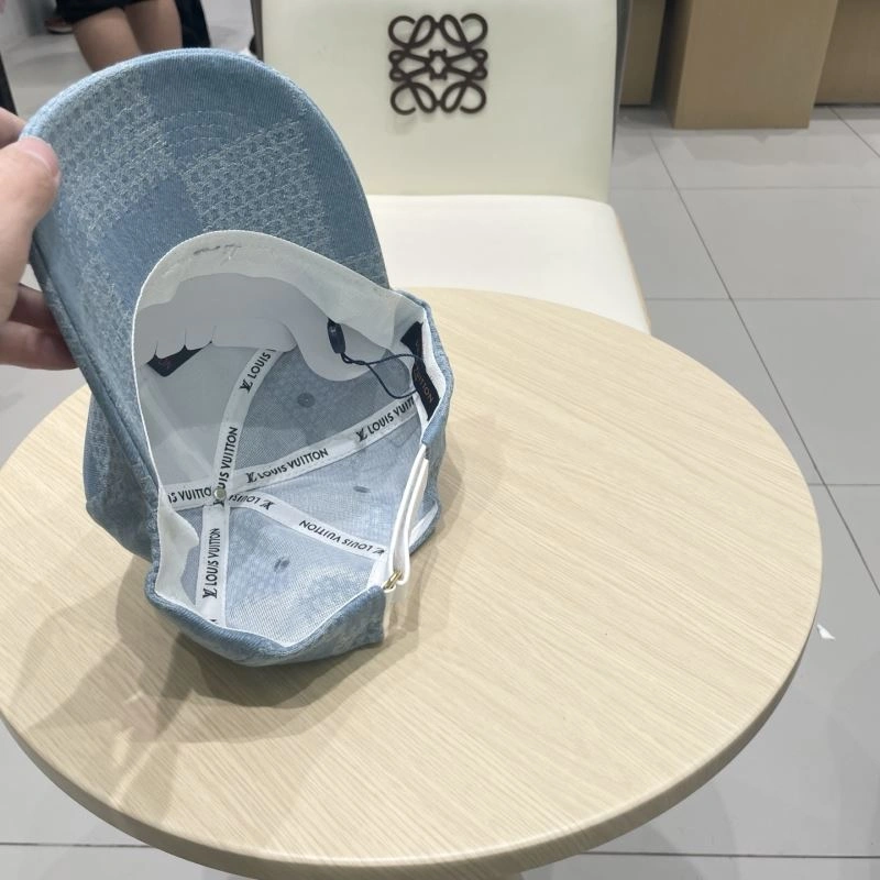 Trendy Louis Vuitton Caps 258086