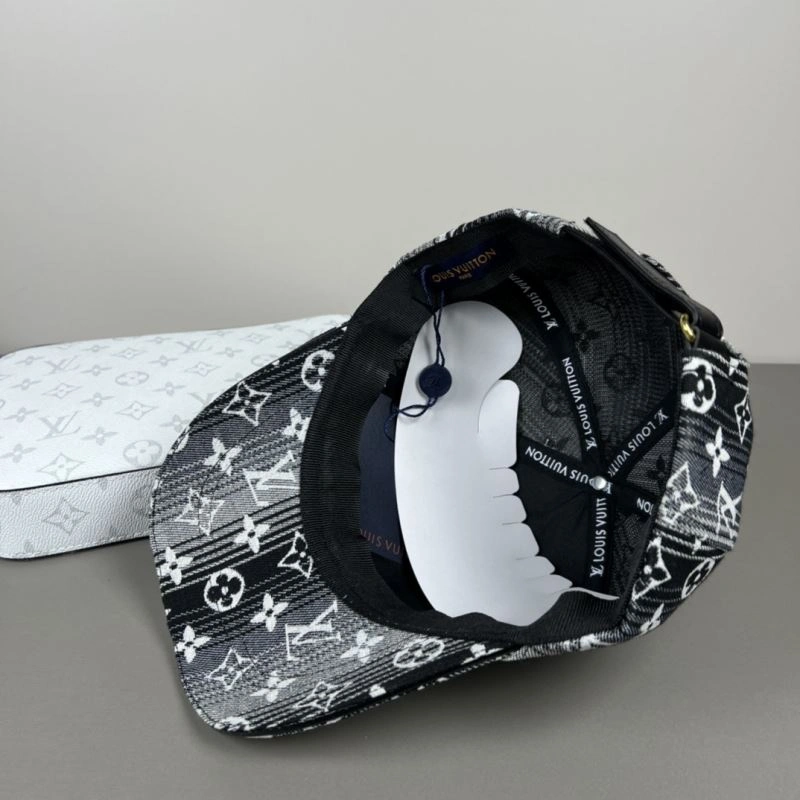 Unisex Louis Vuitton Caps 258095