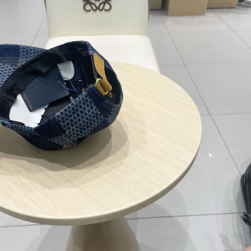 EasyCare Louis Vuitton Caps 258074