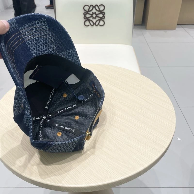 EasyCare Louis Vuitton Caps 258074