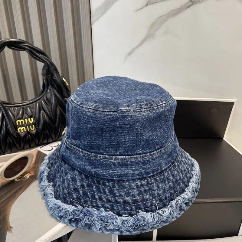 Modern Louis Vuitton Caps 258071