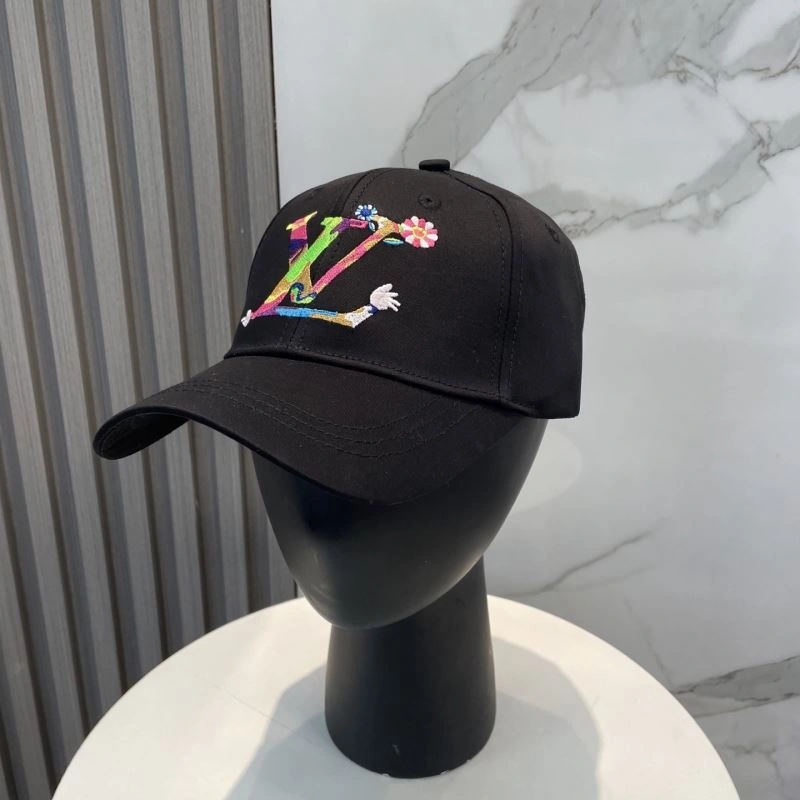 Bright Louis Vuitton Caps 258083