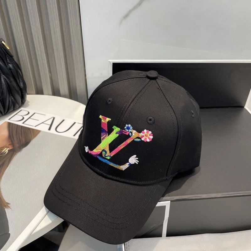Bright Louis Vuitton Caps 258083