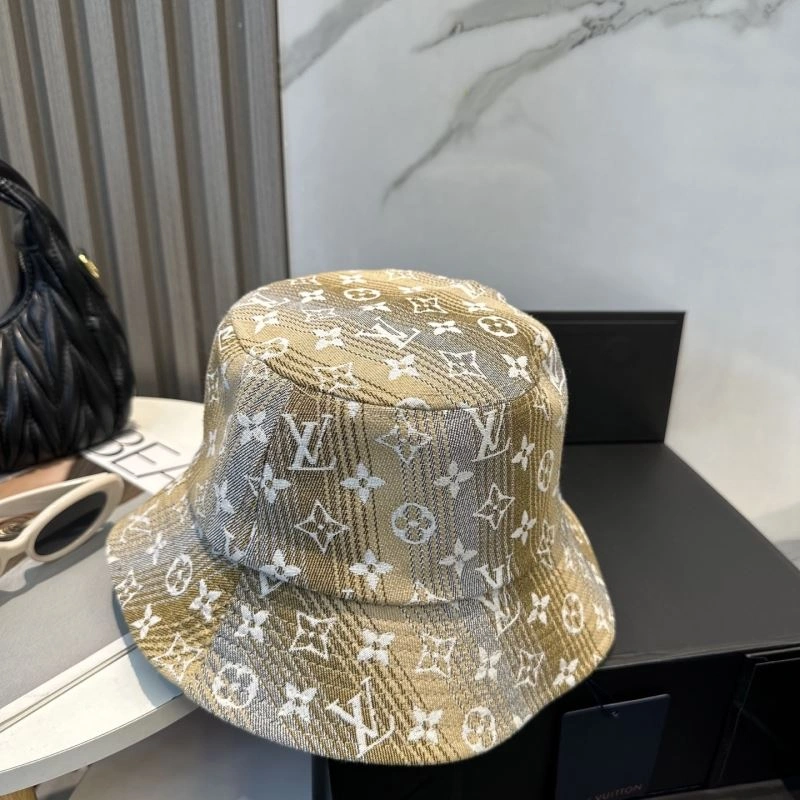 ZipUp Louis Vuitton Caps 258069