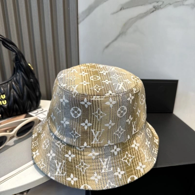 ZipUp Louis Vuitton Caps 258069