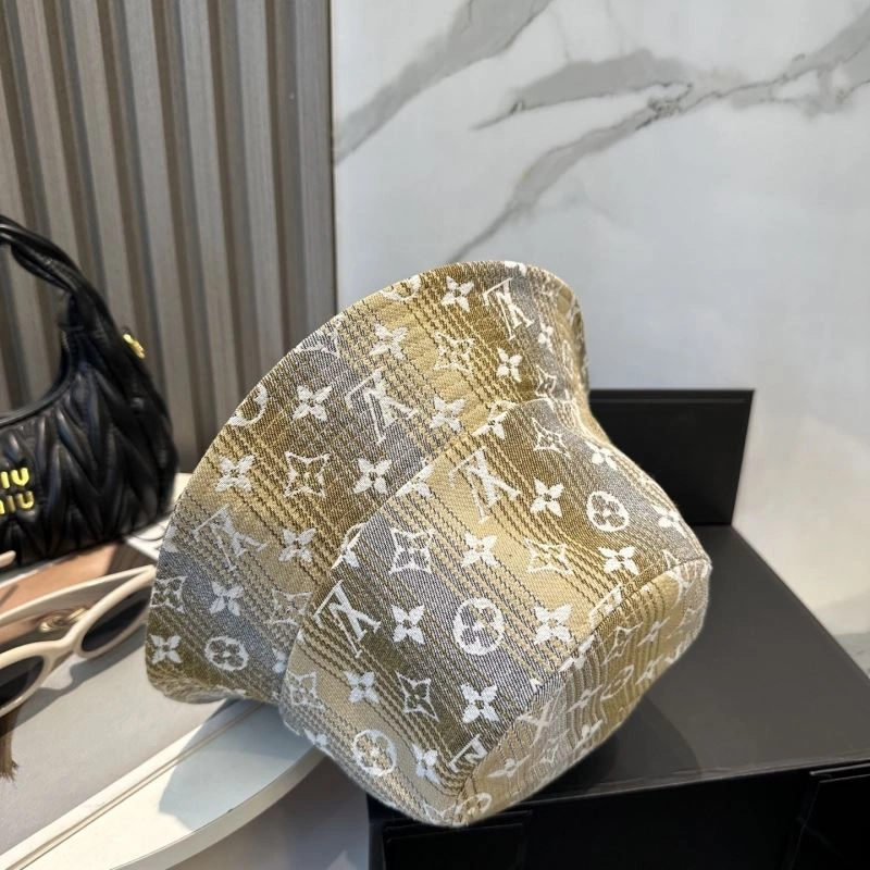 ZipUp Louis Vuitton Caps 258069