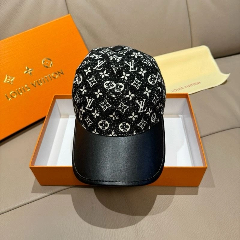 Flexible Louis Vuitton Caps 258067