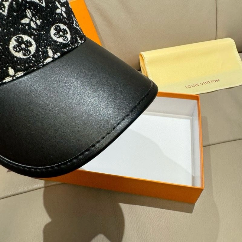 Flexible Louis Vuitton Caps 258067