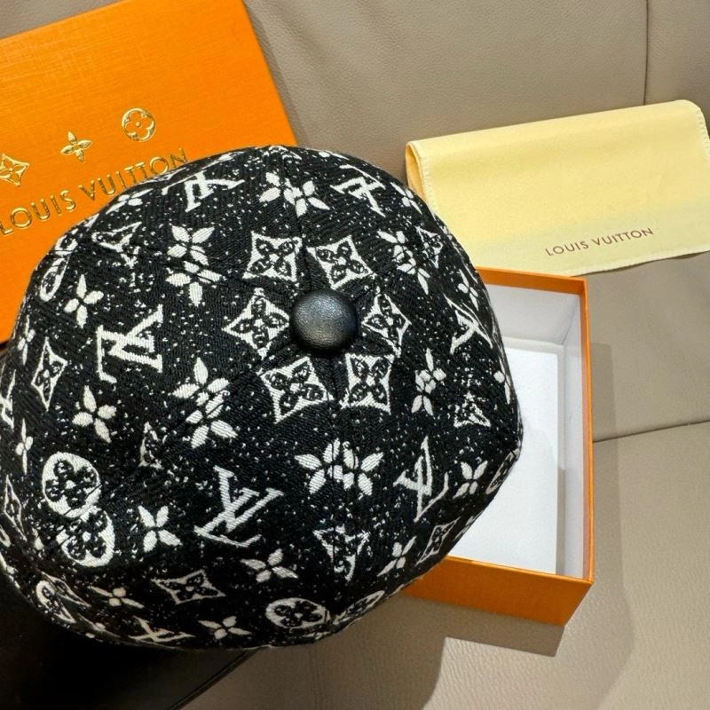 Flexible Louis Vuitton Caps 258067
