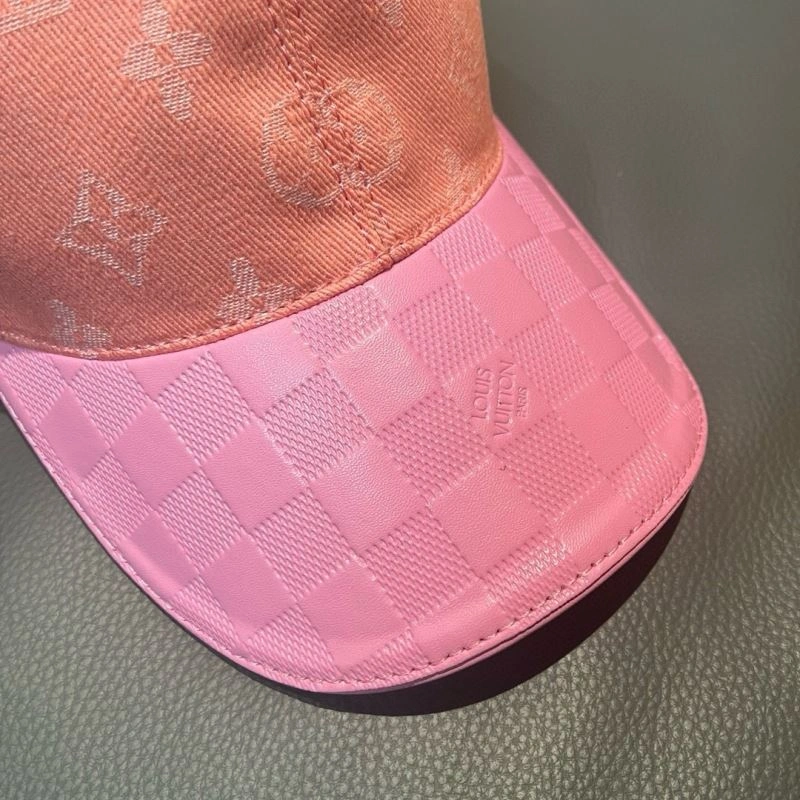 Louis Vuitton Caps Sophisticated 258062