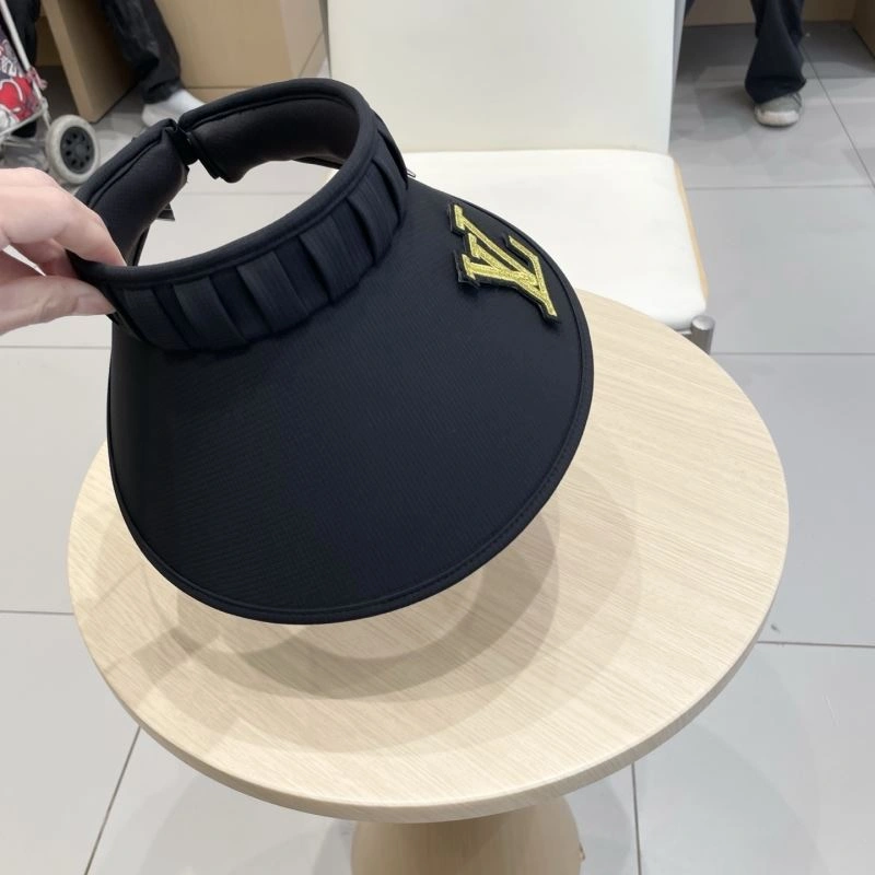 Louis Vuitton Caps Effortless 258034