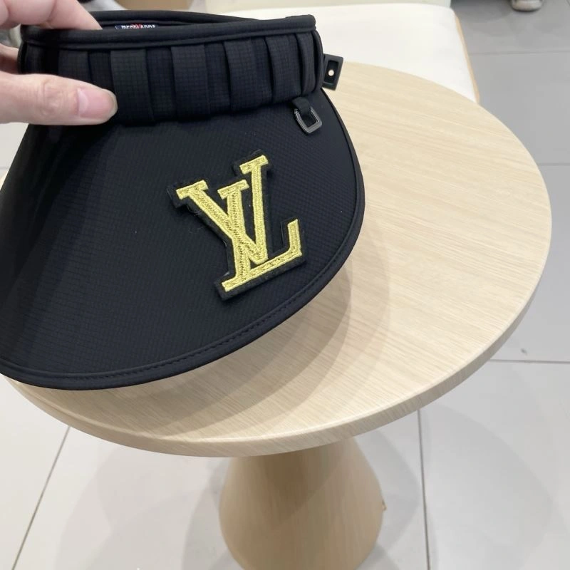 Louis Vuitton Caps Effortless 258034