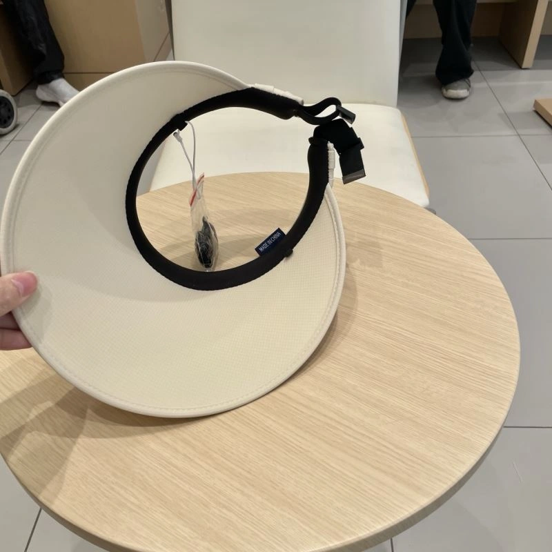 Louis Vuitton Caps Upgraded 258058