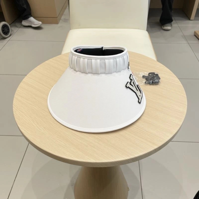 Upgraded Louis Vuitton Caps 258032