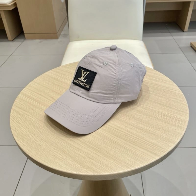 Louis Vuitton Caps Bold 258057