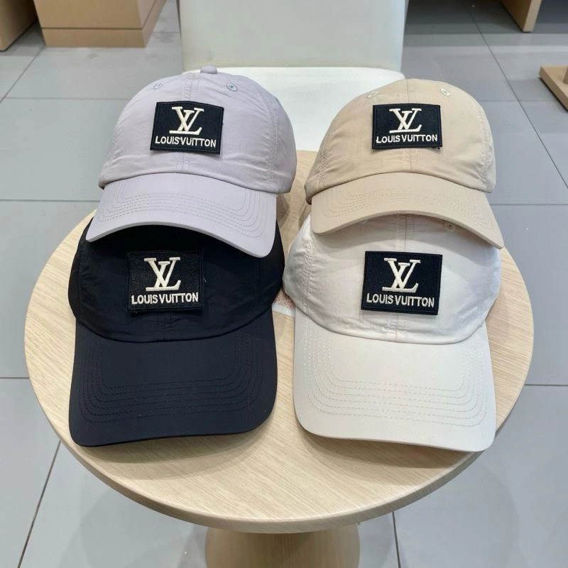 Louis Vuitton Caps Bold 258057