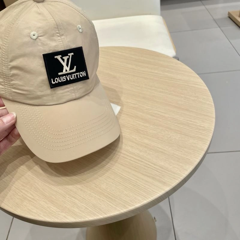 Durable Louis Vuitton Caps 258044