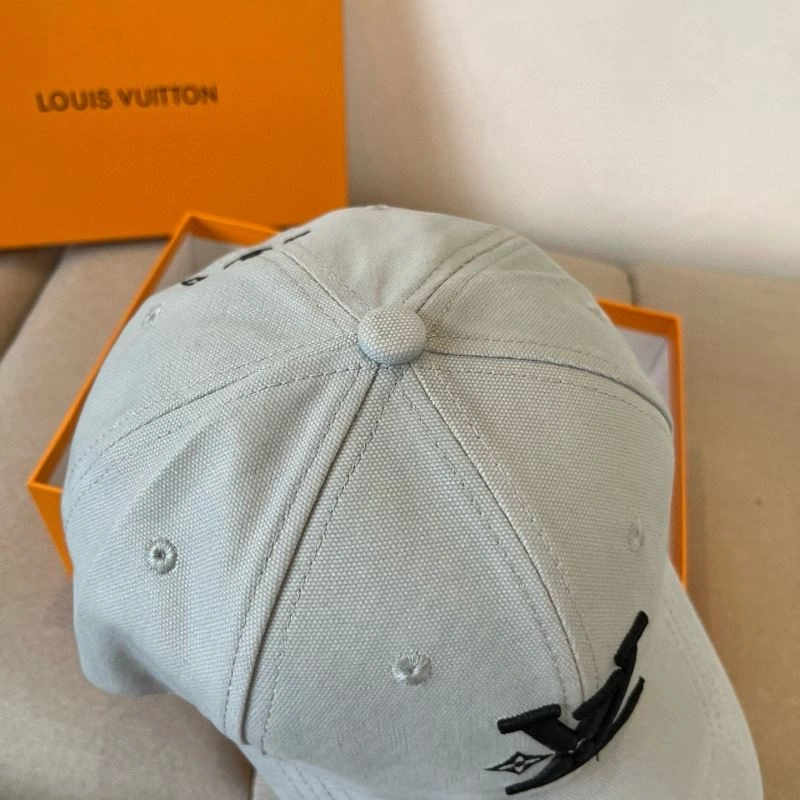 Louis Vuitton Caps GoAnywhere 258036