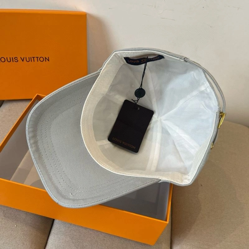 Louis Vuitton Caps GoAnywhere 258036
