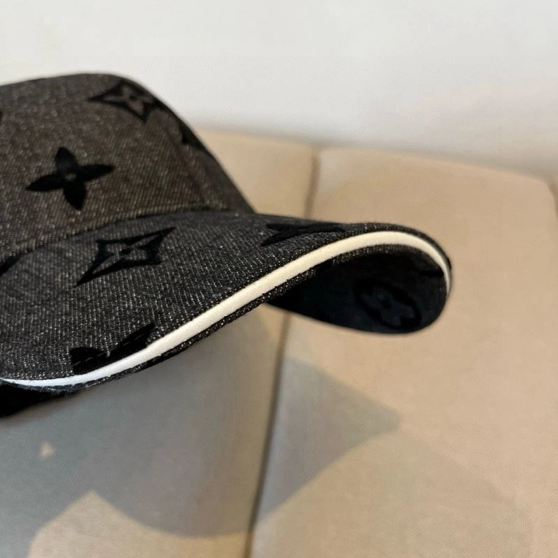 Louis Vuitton Caps Flexible 258040
