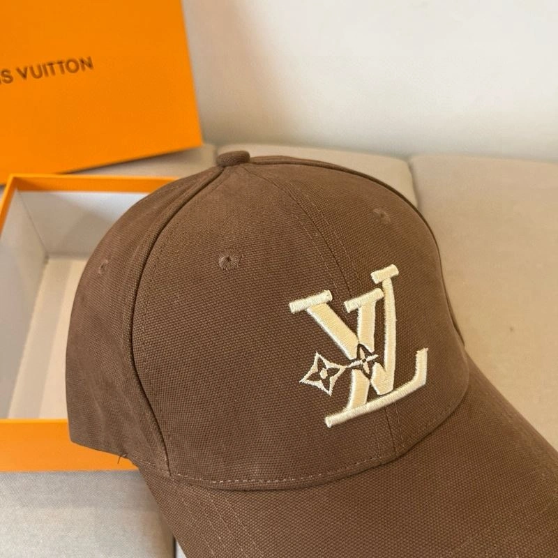 Elegant Louis Vuitton Caps 258043