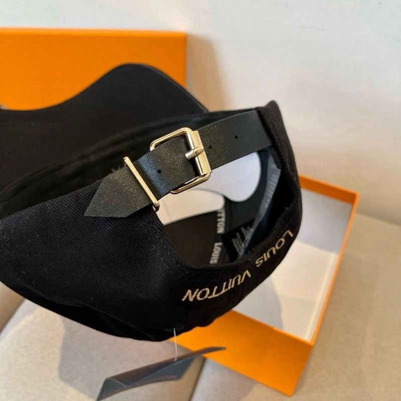 Louis Vuitton Caps ModernLook 258030