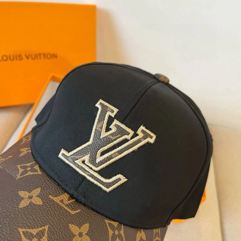 Contemporary Louis Vuitton Caps 258049