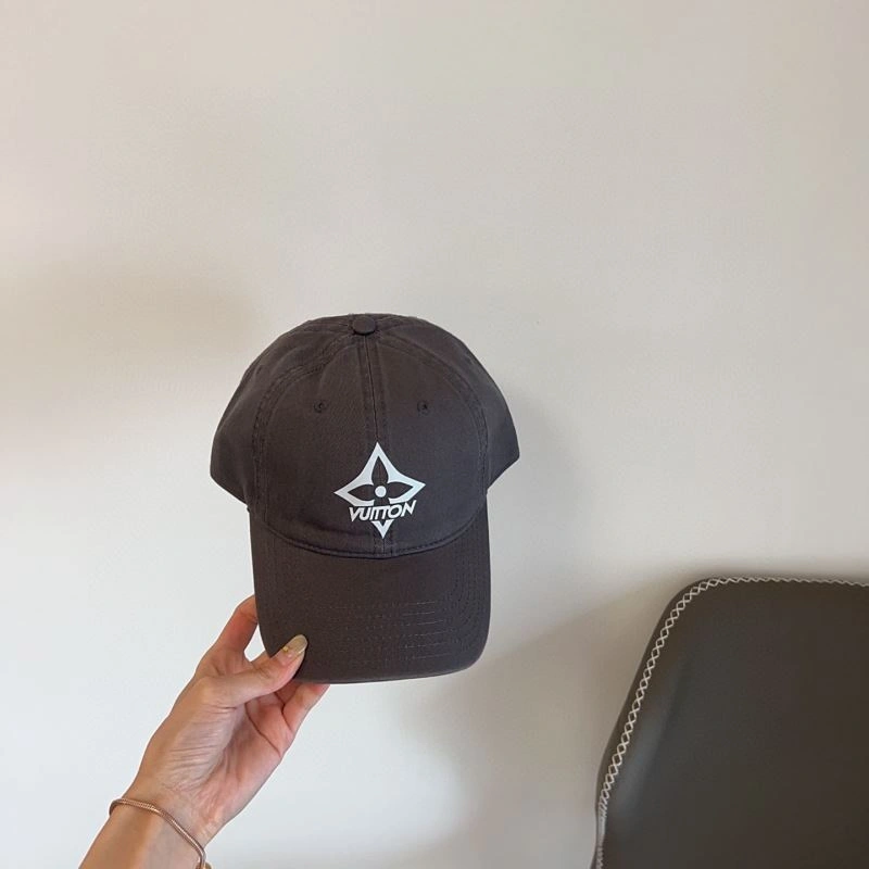 Stylish Louis Vuitton Caps 258027