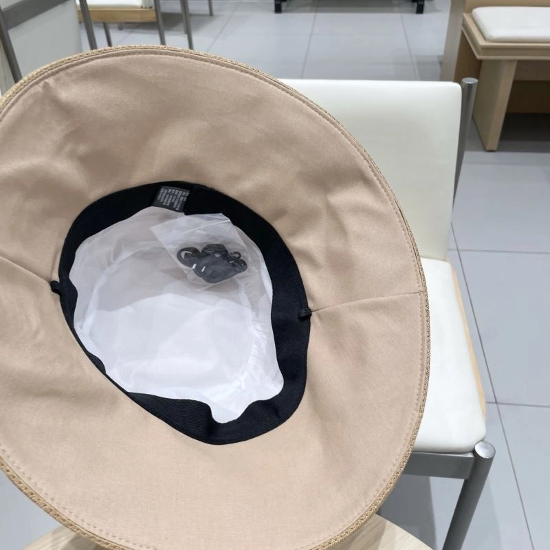Colorful Louis Vuitton Caps 258019