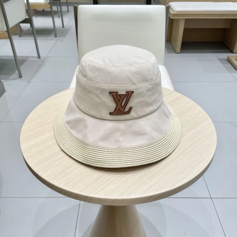 Louis Vuitton Caps Refined 257997