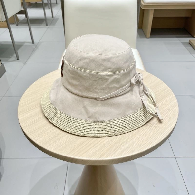 Louis Vuitton Caps Refined 257997