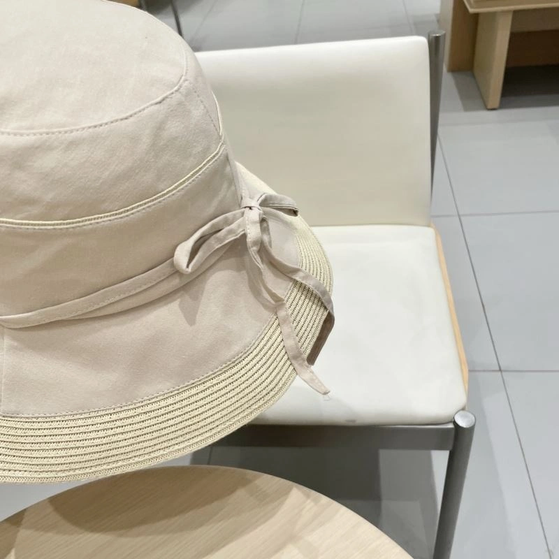 Louis Vuitton Caps Refined 257997