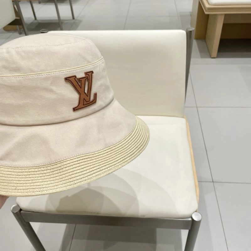 Louis Vuitton Caps Refined 257997