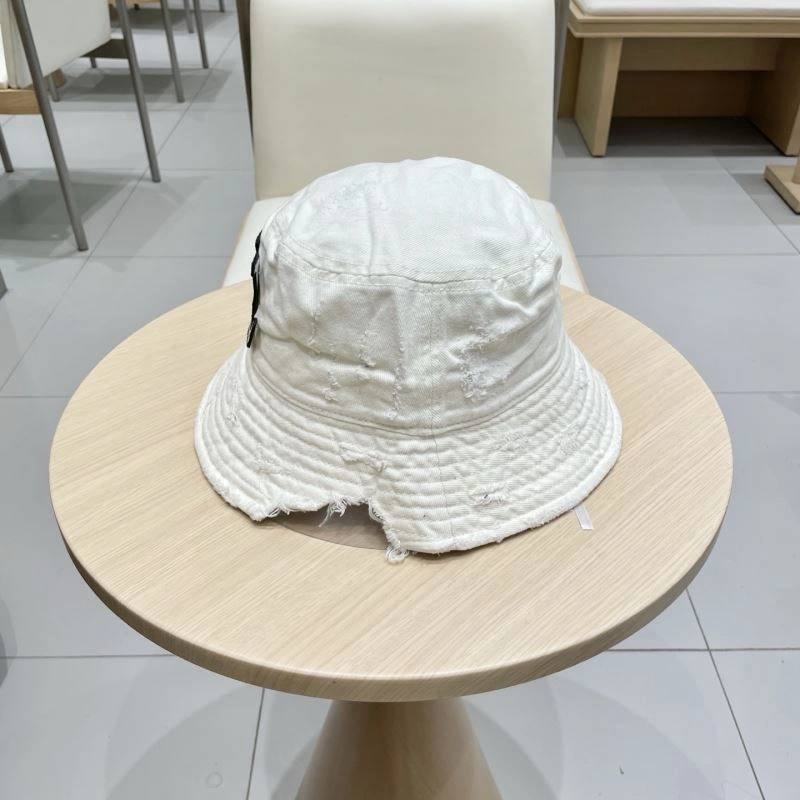 Vibrant Louis Vuitton Caps 258006