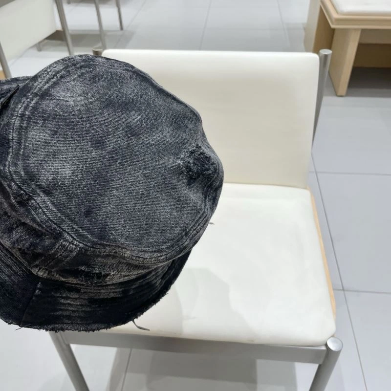 ModernLook Louis Vuitton Caps 257989